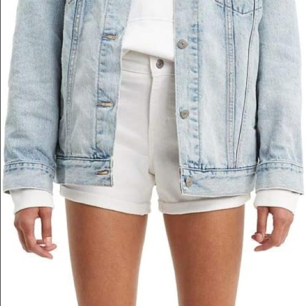 Levi’s Mid Rise Denim Shorts White Ice NWT